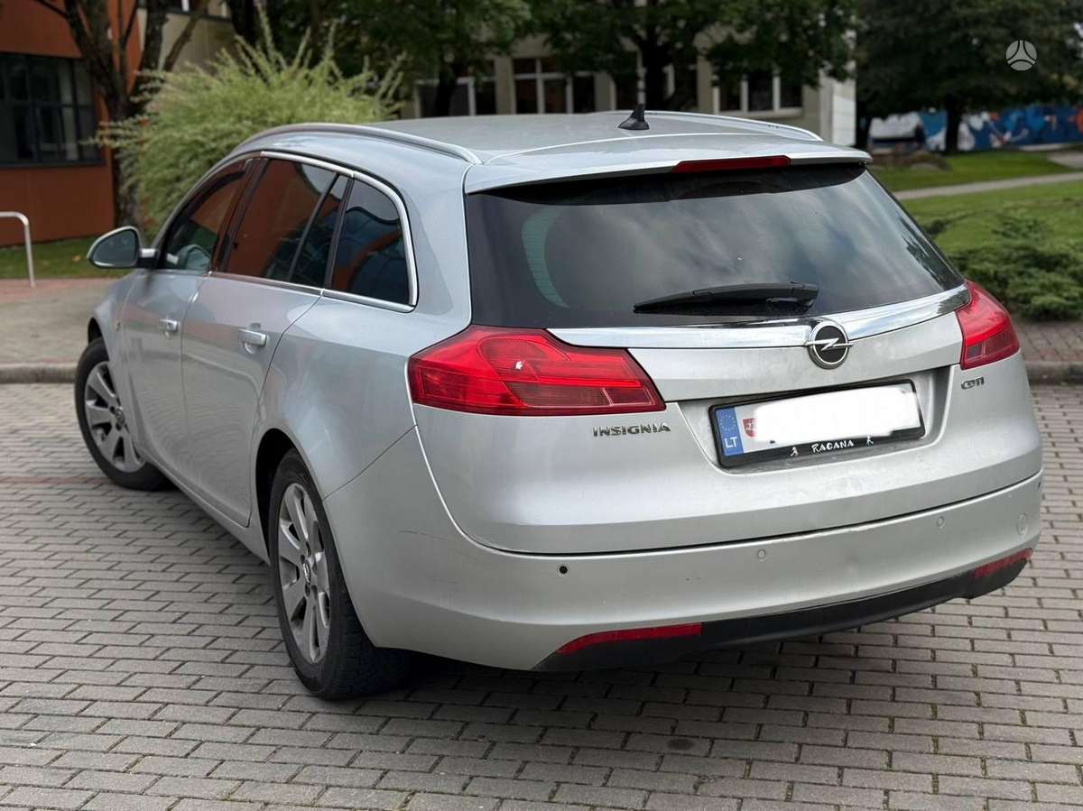 Opel Insignia, 2.0 l., Универсал