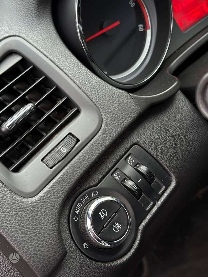Opel Insignia, 2.0 l., Универсал