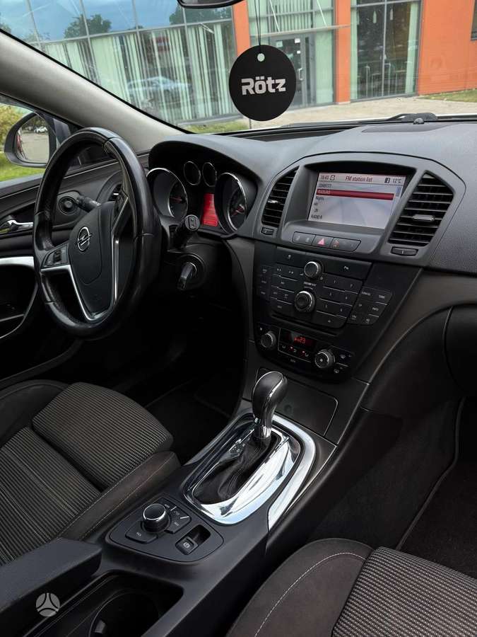 Opel Insignia, 2.0 l., Универсал