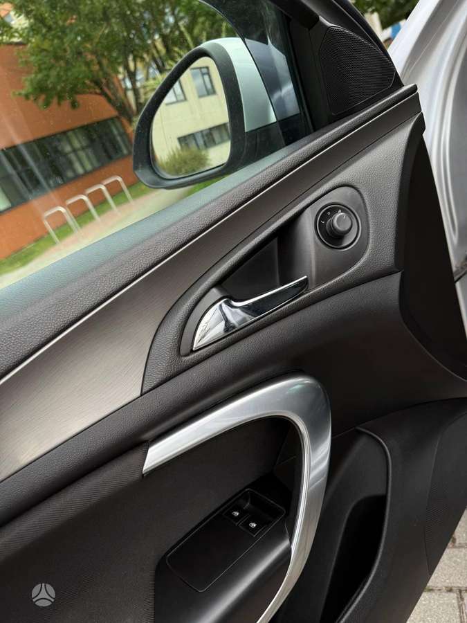 Opel Insignia, 2.0 l., Универсал