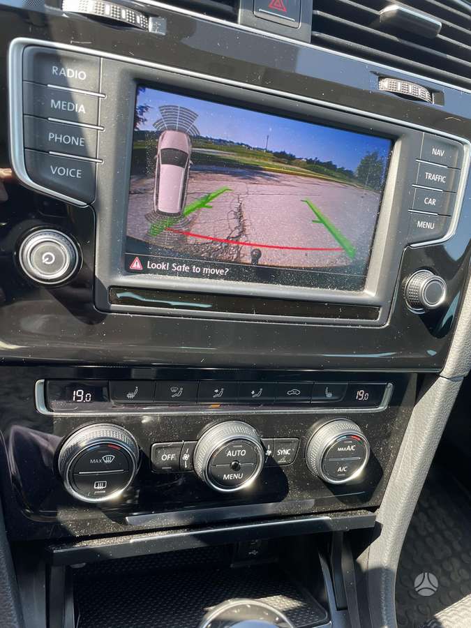 Volkswagen Golf, 1.6 l., Универсал