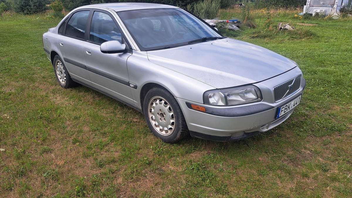 Volvo S80 - 1