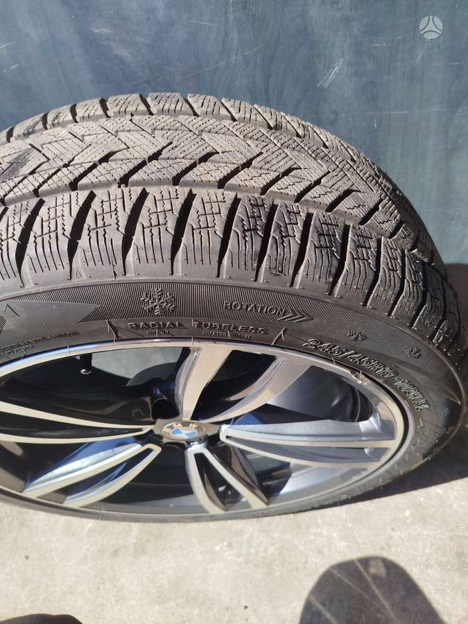 BMW 7, lengvojo lydinio, R19