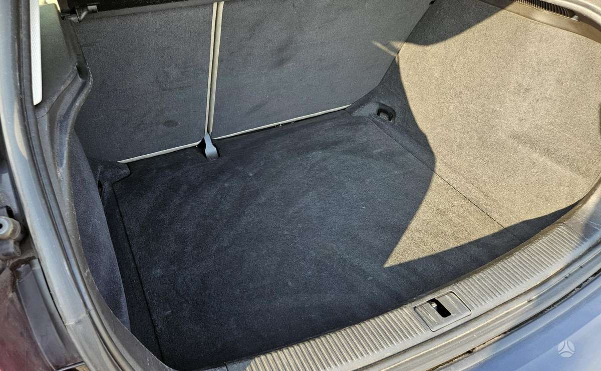 Audi A3, 1.6 l., hatchback