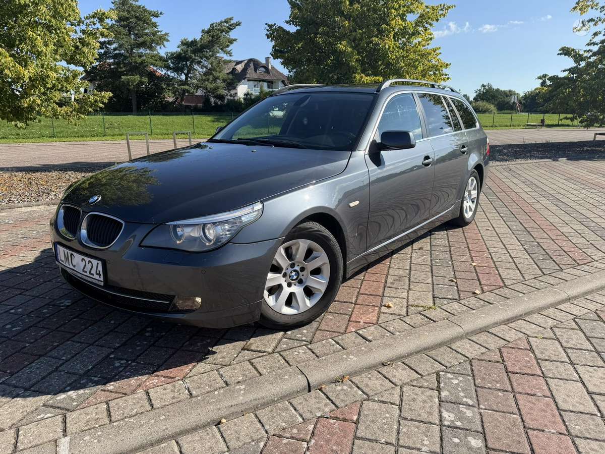 BMW 520, 2.0 l., wagon