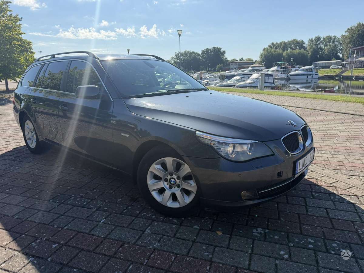 BMW 520, 2.0 l., universalas
