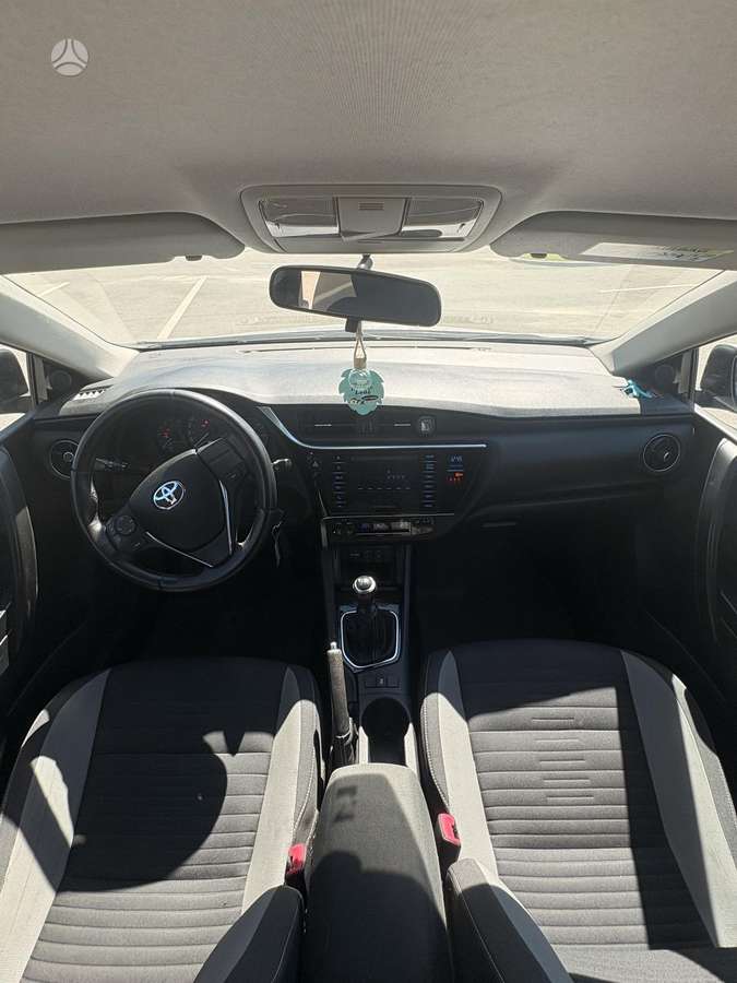 Toyota Auris, 1.4 l., hatchback