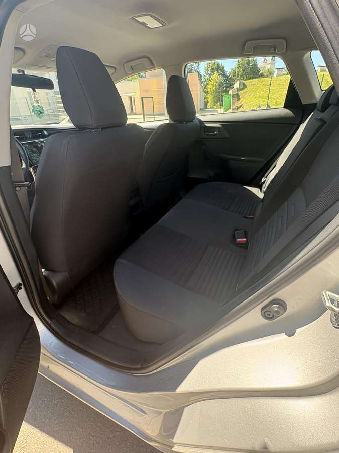 Toyota Auris, 1.4 l., hatchback