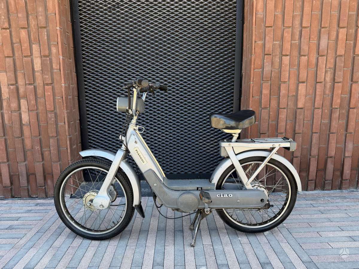 Piaggio Ciao 49cc, scooters / mopeds