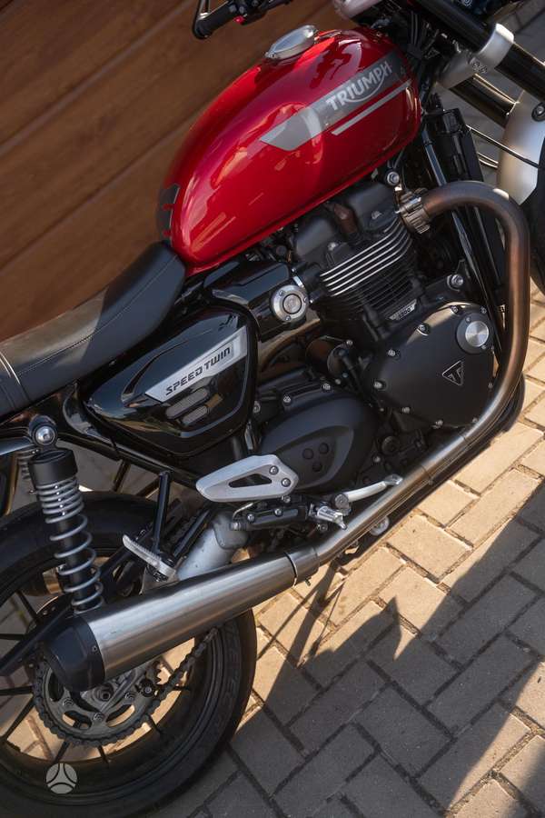 Triumph Speed Twin 1200cc, street / classic