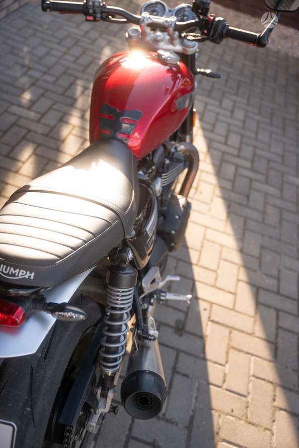 Triumph Speed Twin 1200cc, street / classic