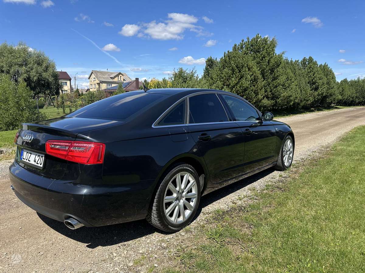 Audi A6, 2.8 l., Седан