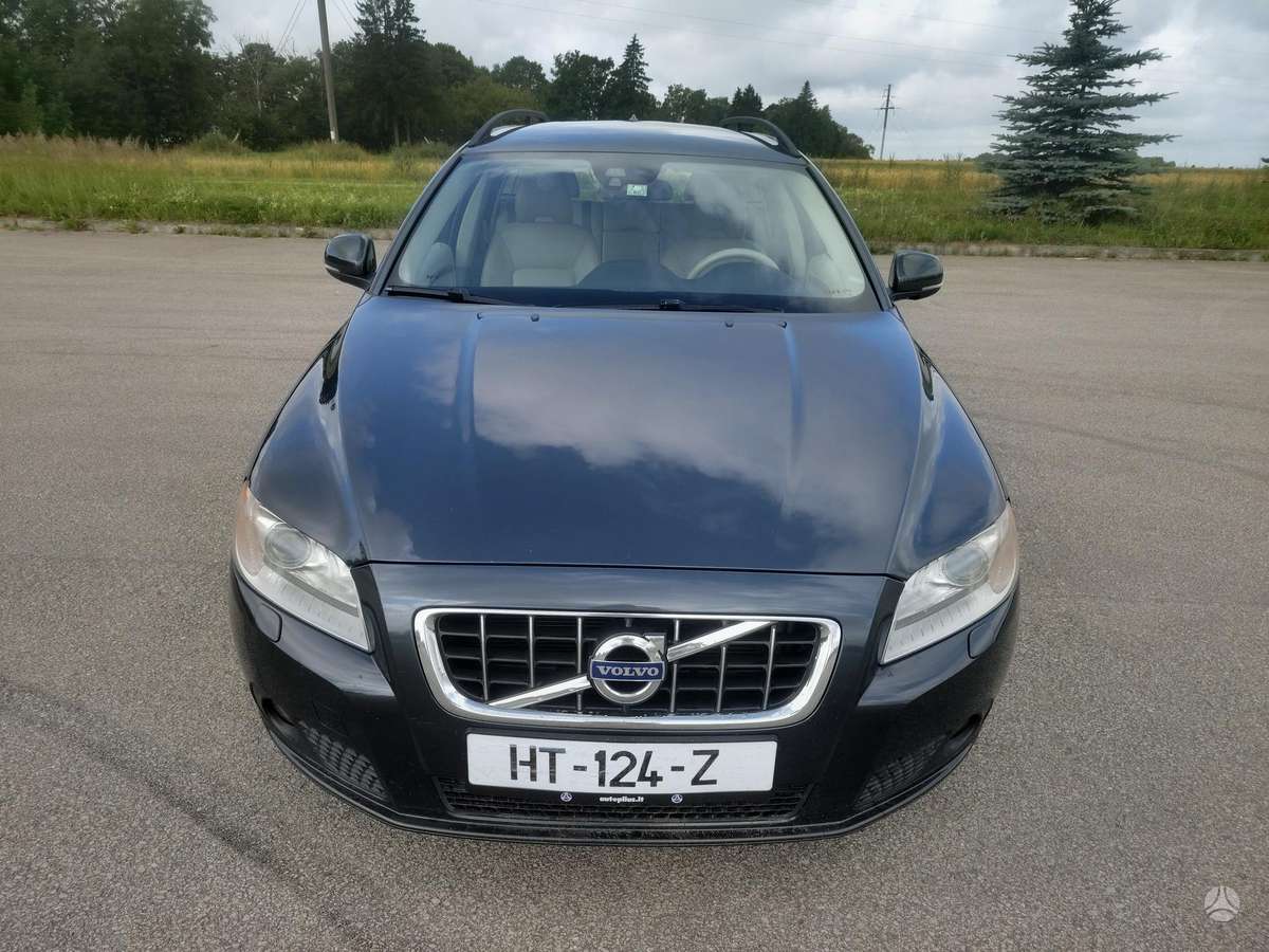 Volvo V70, 2.0 l., Универсал