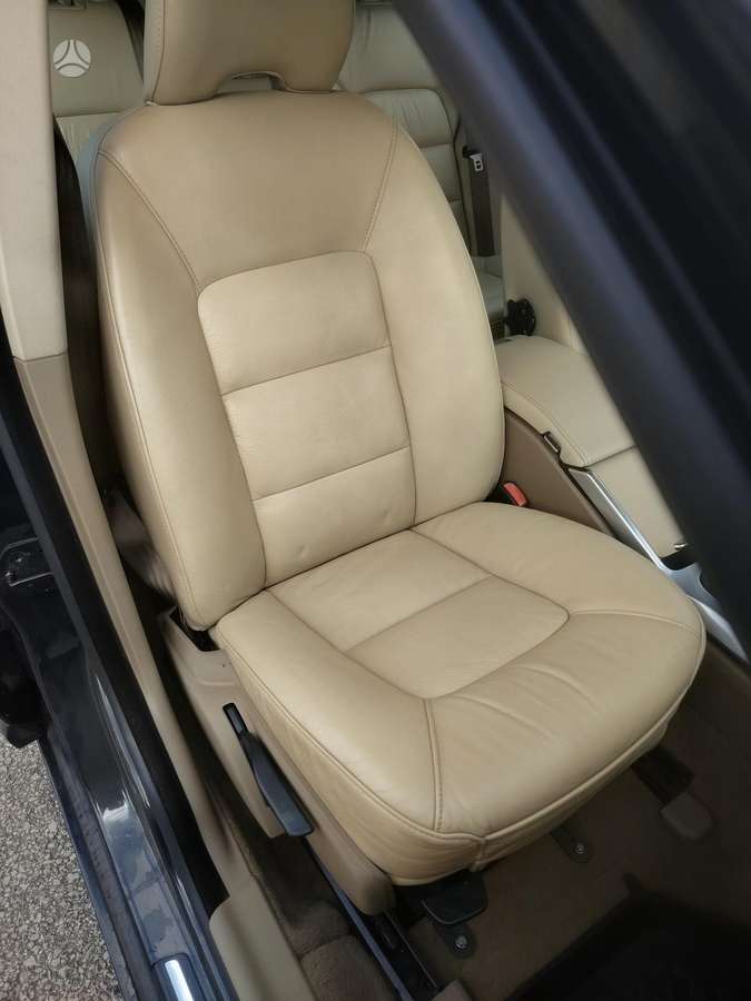 Volvo V70, 2.0 l., Универсал