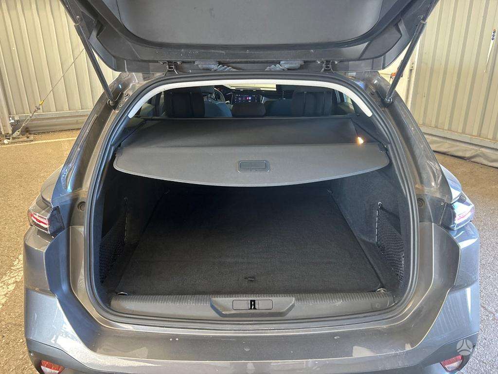 Peugeot 308, 1.2 l., Универсал