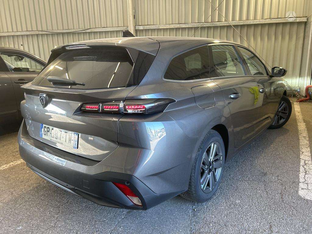 Peugeot 308, 1.2 l., Универсал