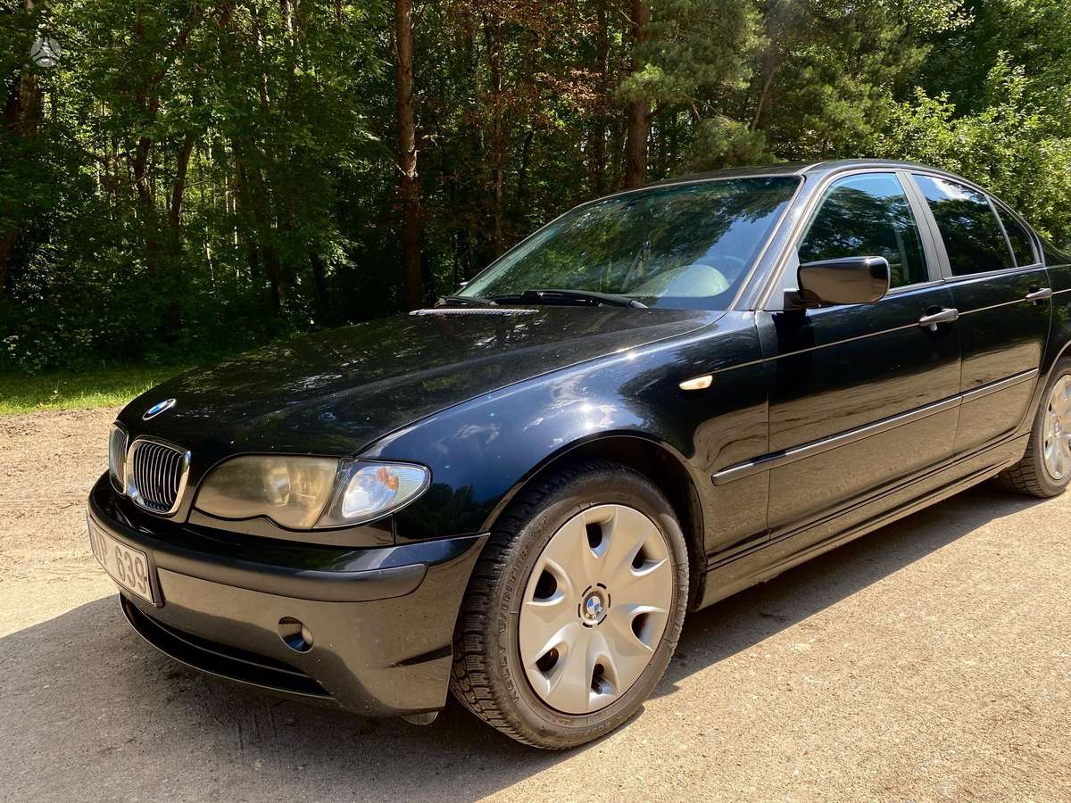 BMW 320, 2.0 l., saloon / sedan