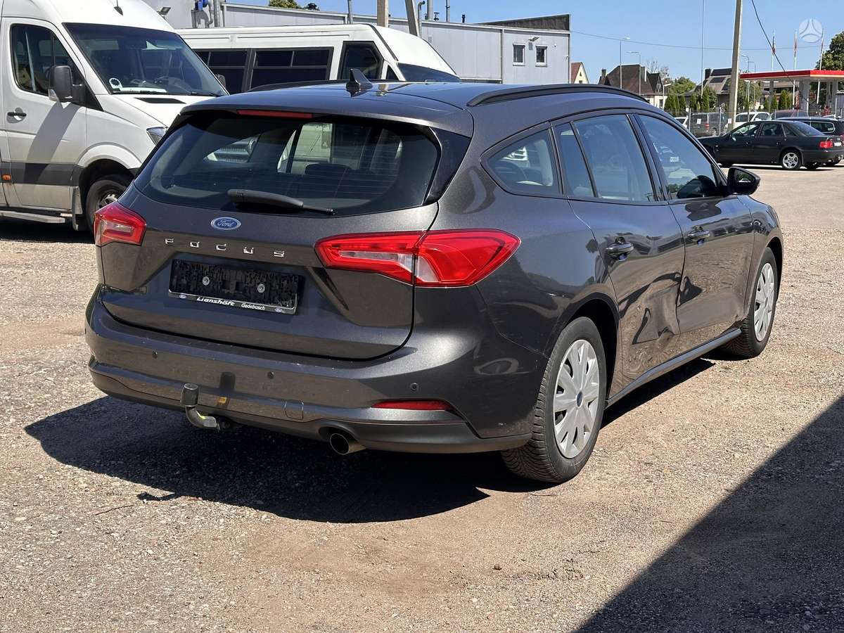 Ford Focus, 1.0 l., Универсал