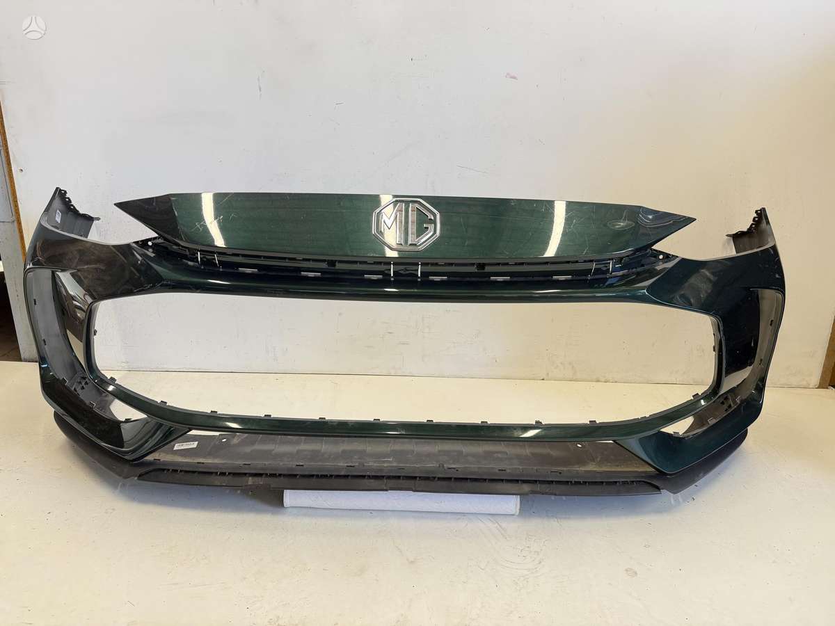 MG ZS bumpers, lights