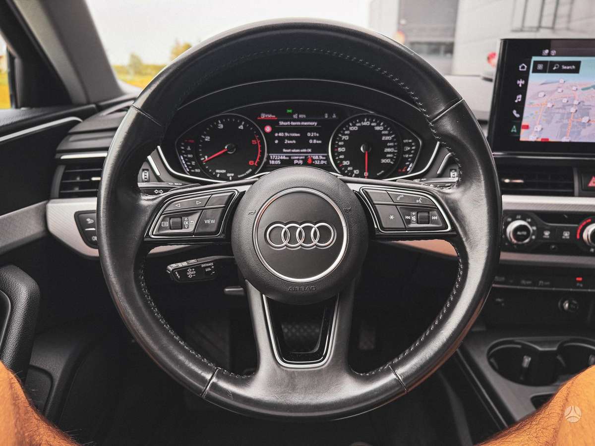 Audi A4, 2.0 l., Универсал