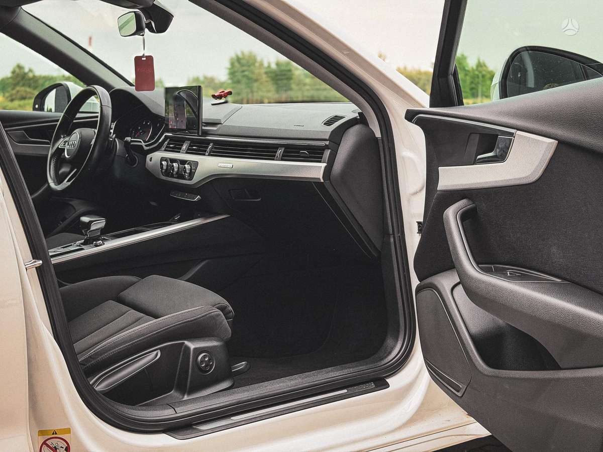 Audi A4, 2.0 l., Универсал