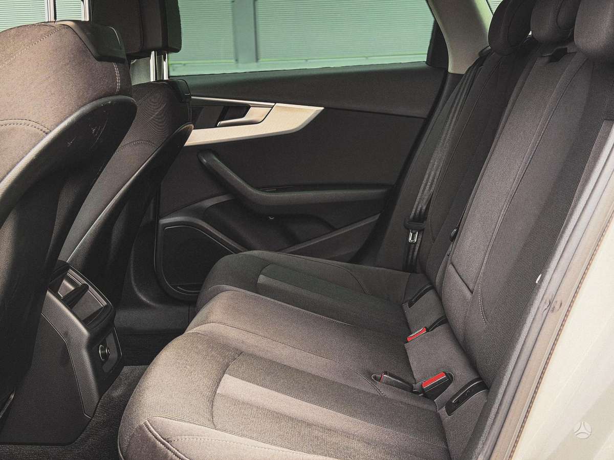 Audi A4, 2.0 l., Универсал