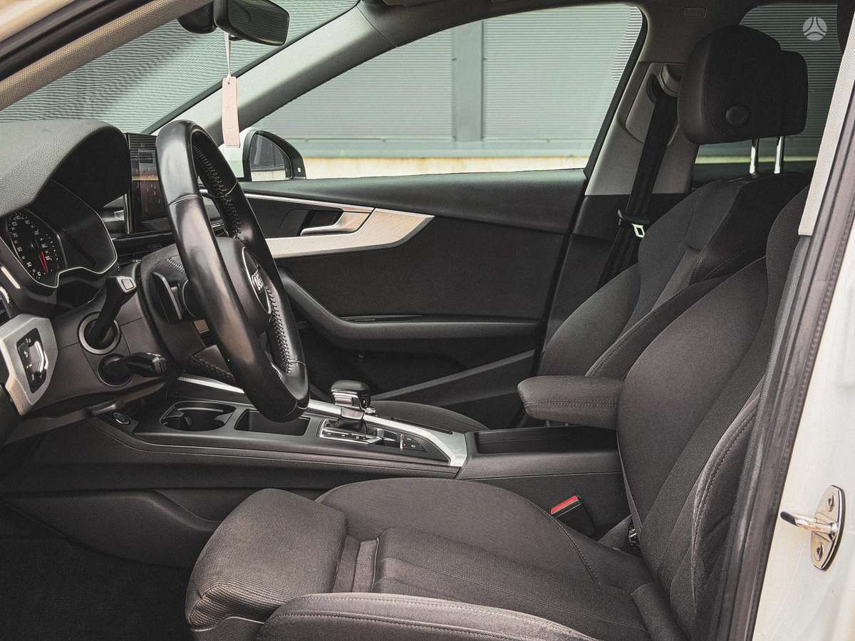 Audi A4, 2.0 l., Универсал