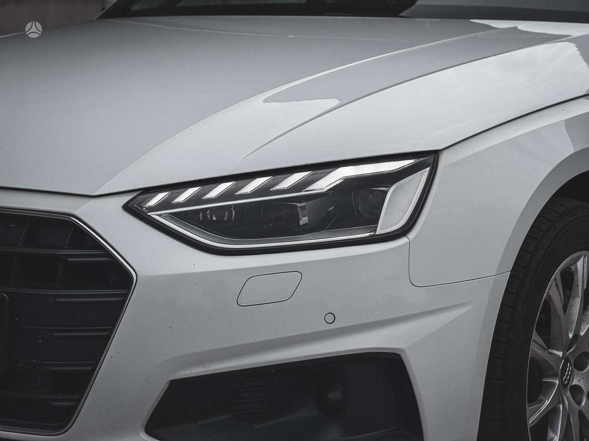 Audi A4, 2.0 l., Универсал