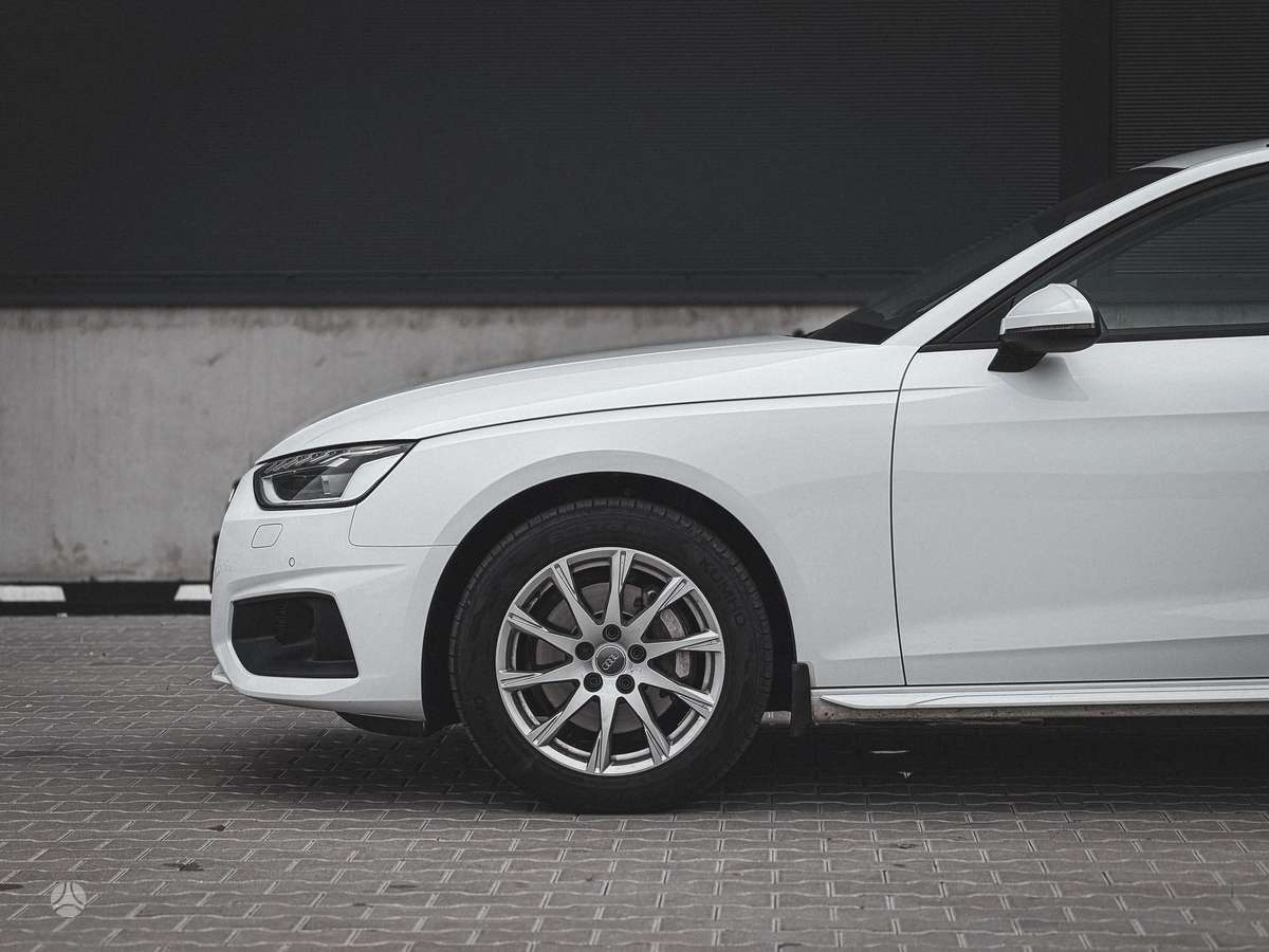 Audi A4, 2.0 l., Универсал