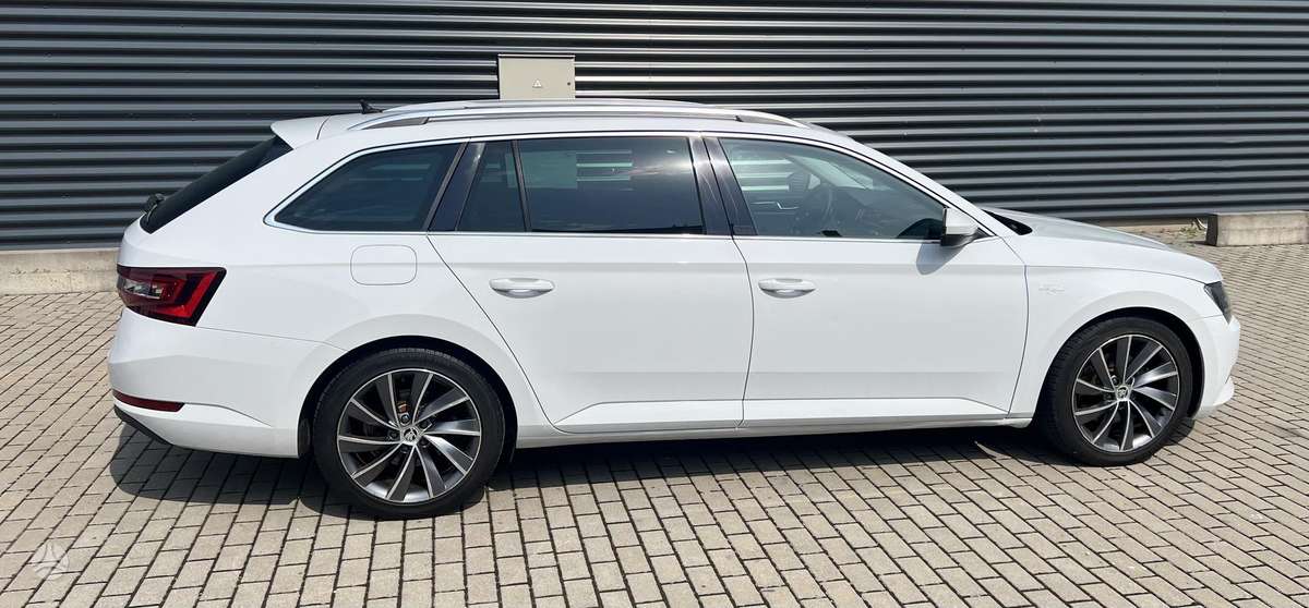 Skoda Superb, 2.0 l., Универсал