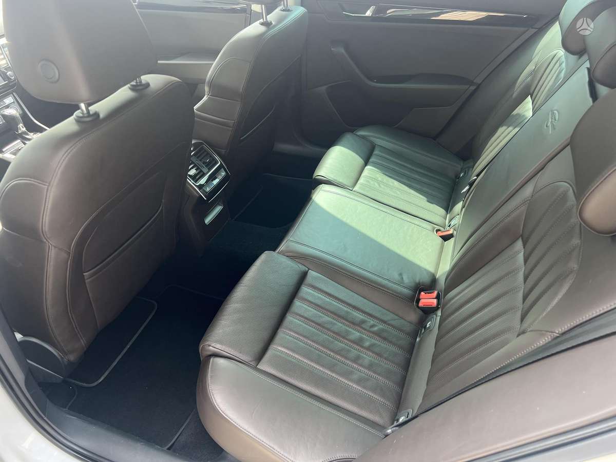 Skoda Superb, 2.0 l., Универсал