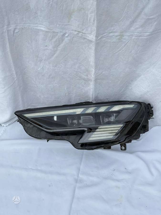 Audi RS 3, 8Y0941035F, фары