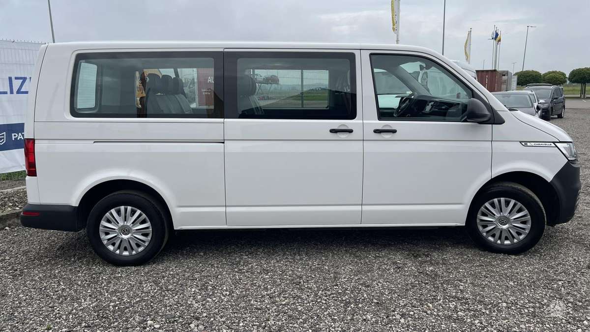 Volkswagen Caravelle - 10