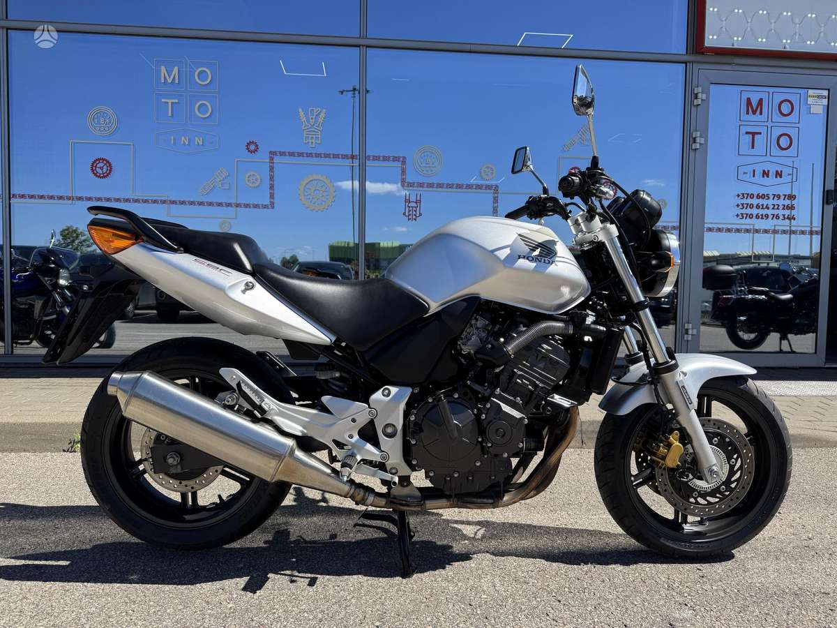 Honda CBF 600cc, street / classic