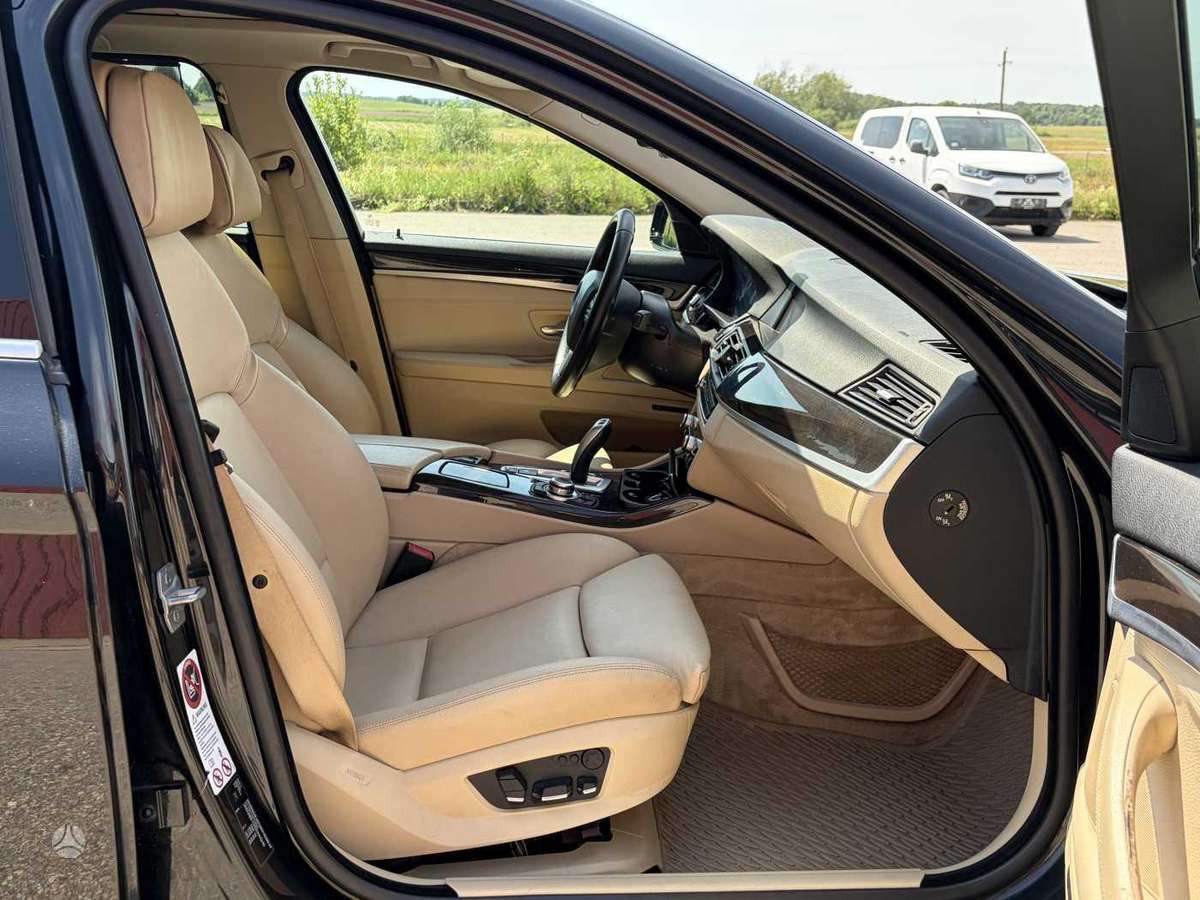 BMW 525, 2.0 l., wagon