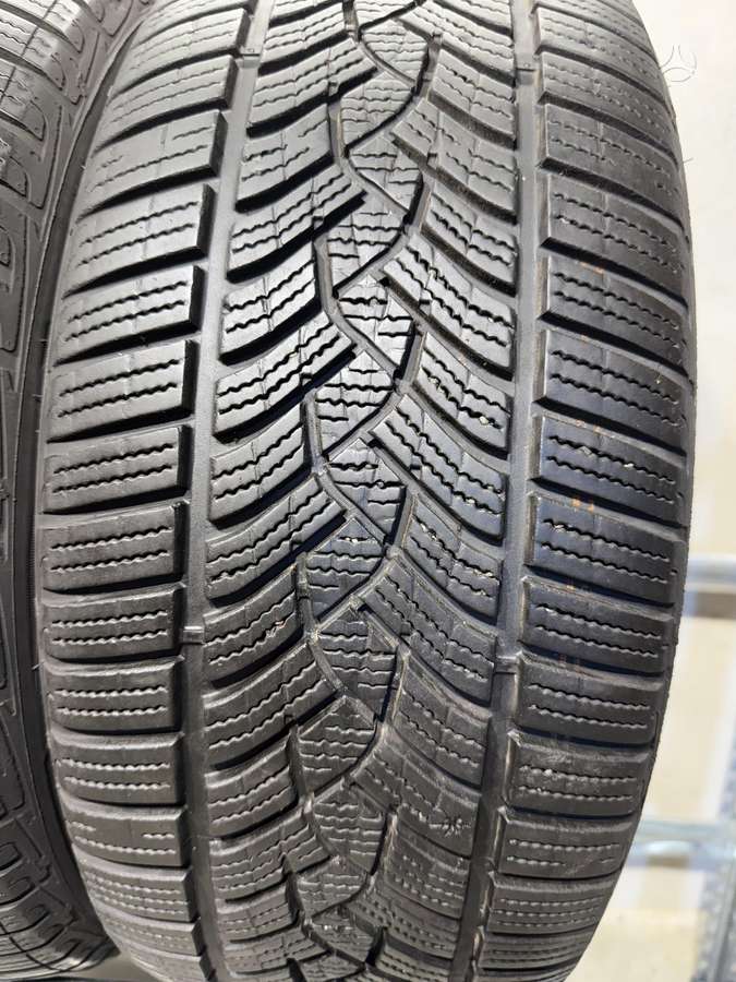 Goodyear Ultragrip performance//2024m, winter 225/45 R18
