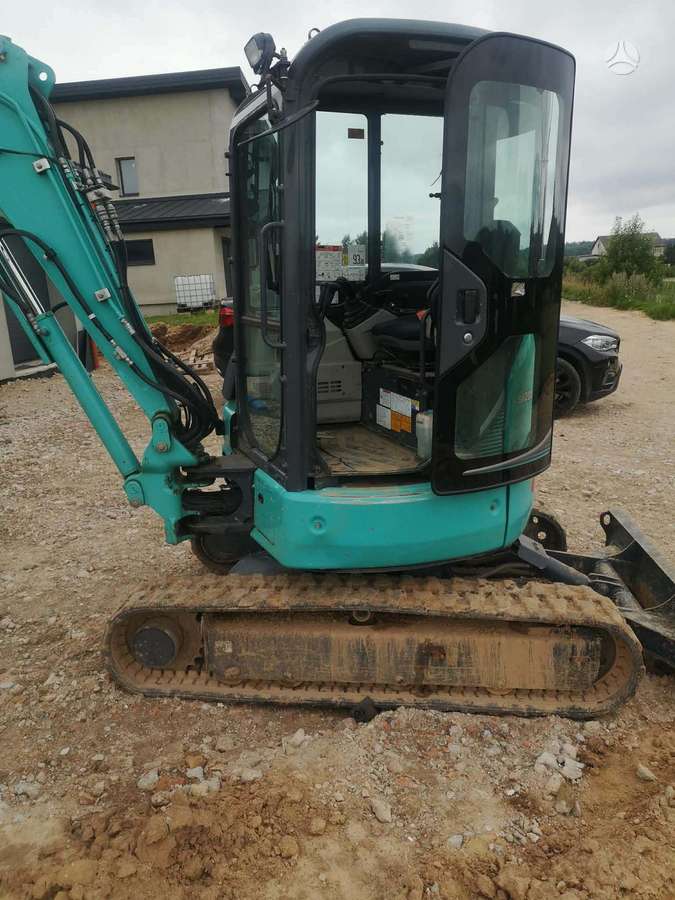 Kobelco SK28SR-6E, excavator