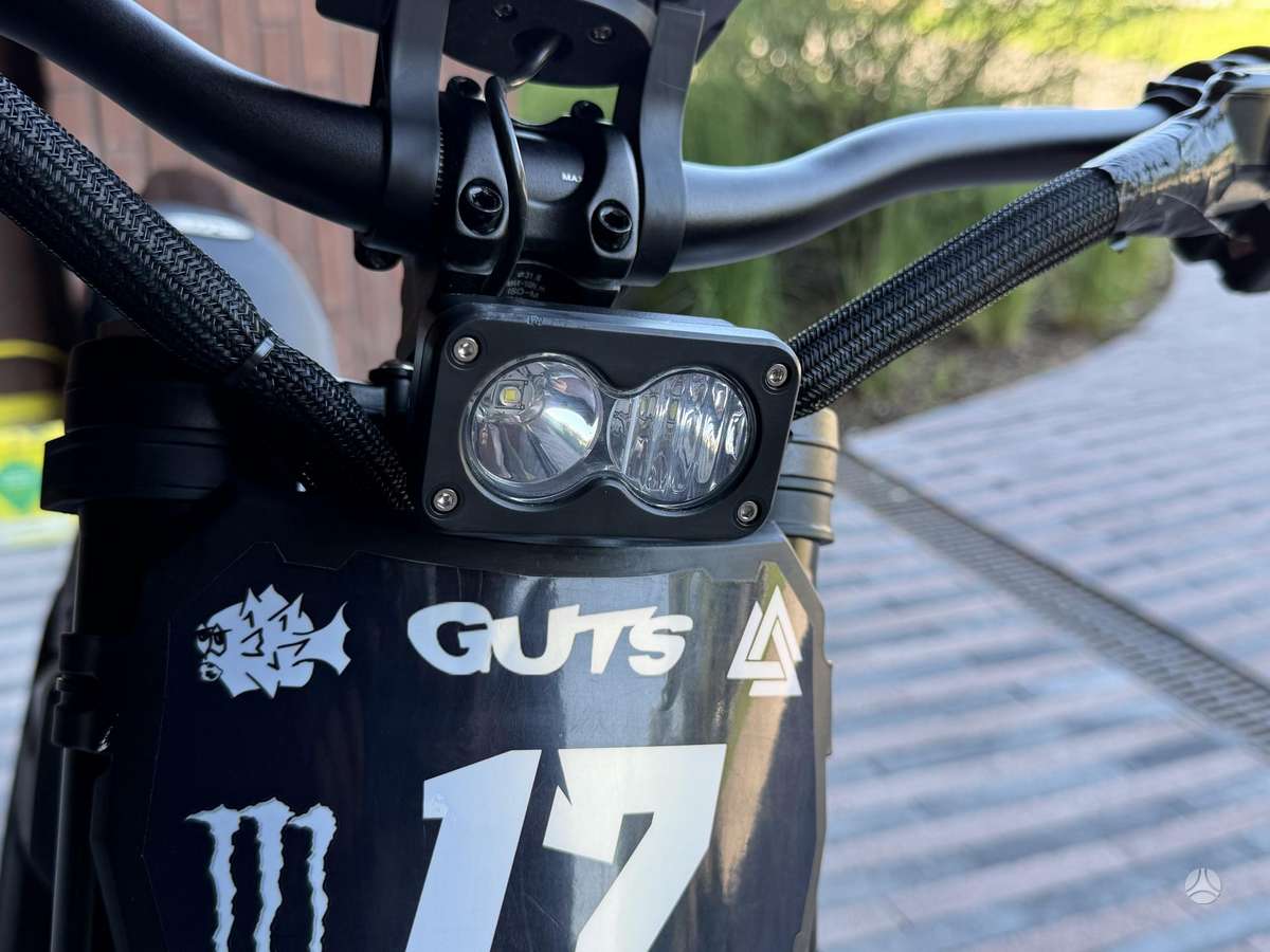 Talaria Sting R MX4, enduro / adventure