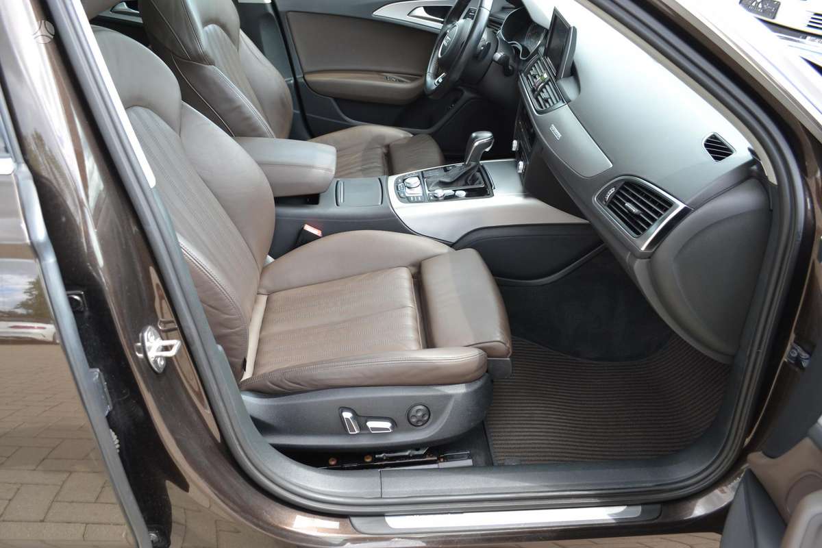 Audi A6 allroad, 3.0 l., Универсал