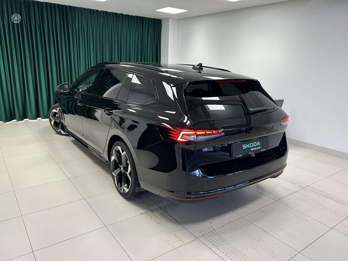Skoda Superb, 2.0 l., Универсал