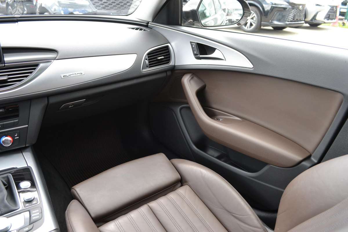 Audi A6 allroad, 3.0 l., Универсал