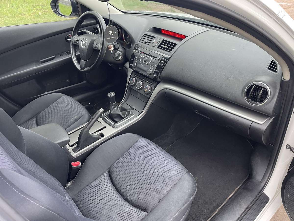 Mazda 6, 2.2 l., hatchback