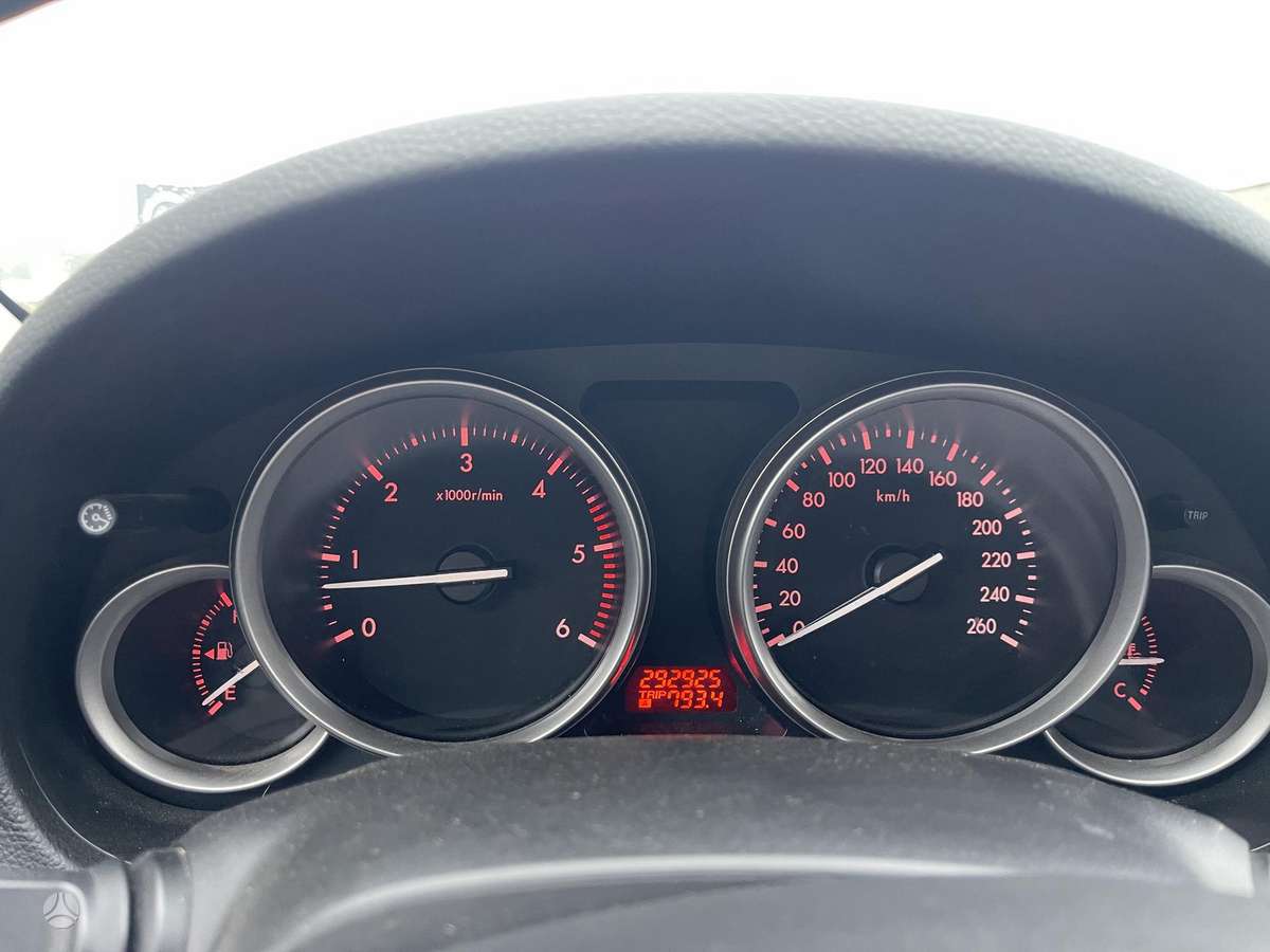 Mazda 6, 2.2 l., hatchback