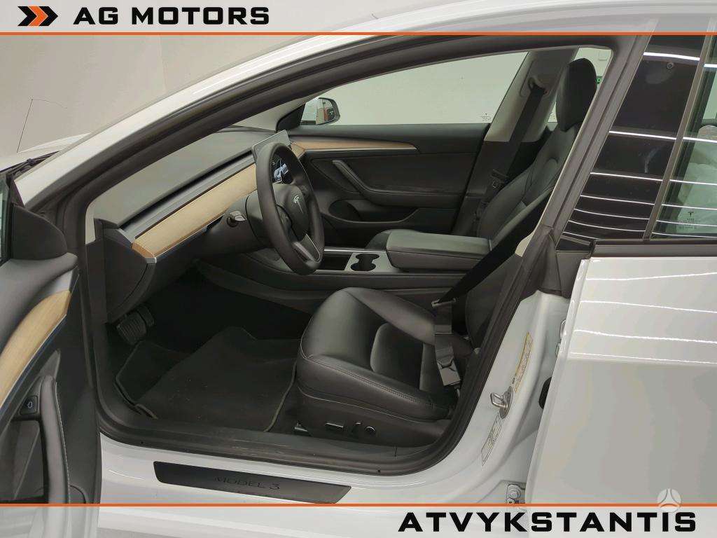 Tesla Model 3, 81 kWh, hatchback