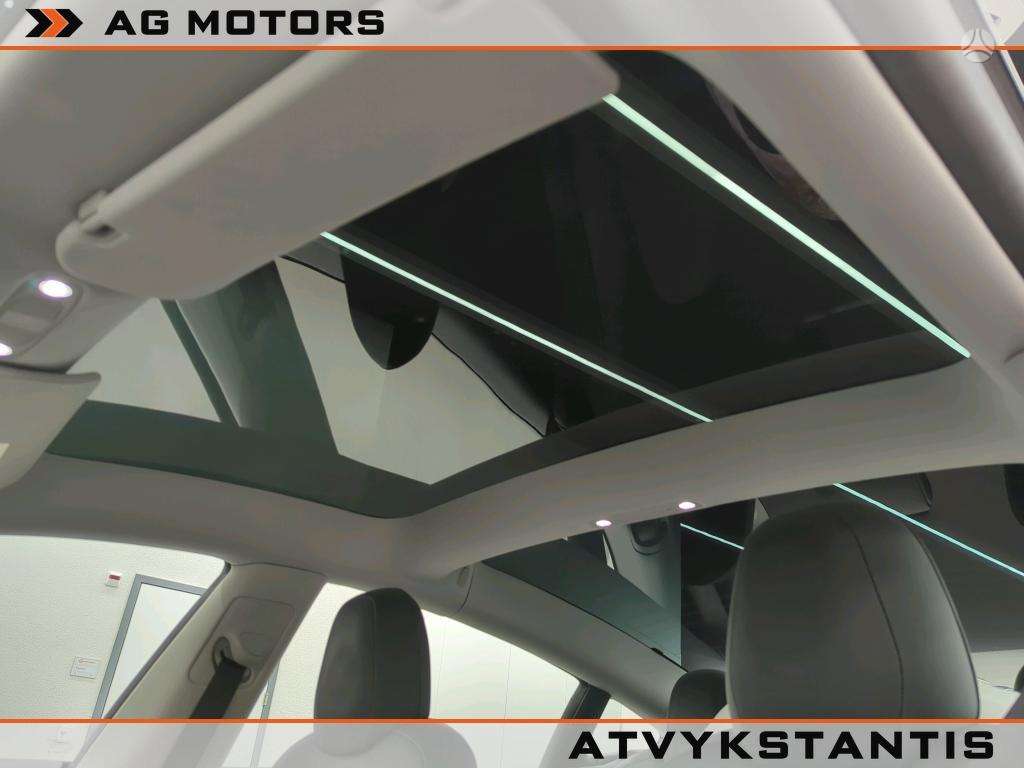 Tesla Model 3, 81 kWh, hatchback
