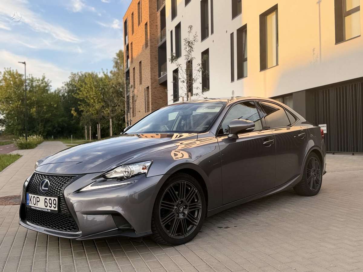 Lexus IS 250, 2.5 l., Седан