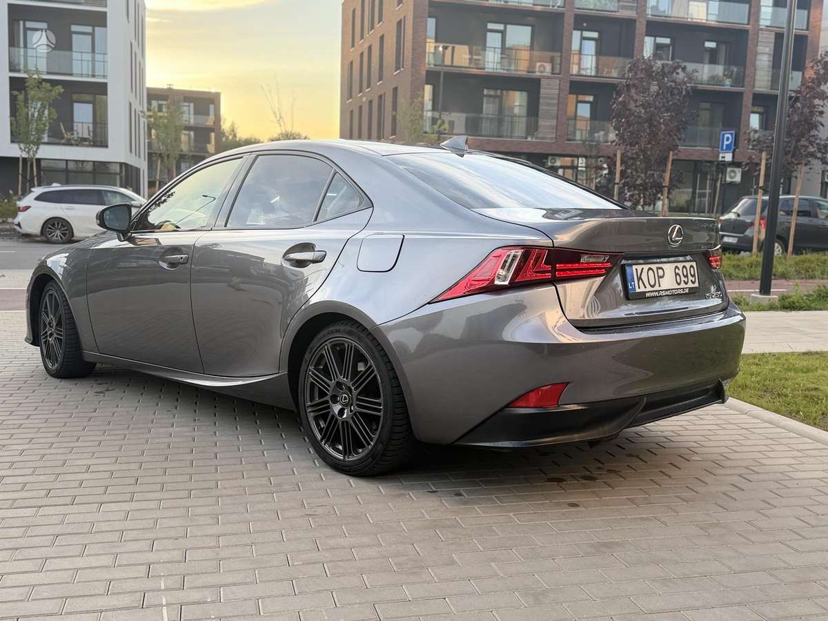 Lexus IS 250, 2.5 l., Седан