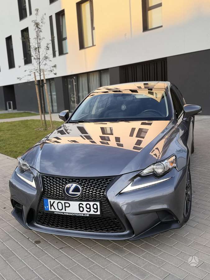 Lexus IS 250, 2.5 l., Седан