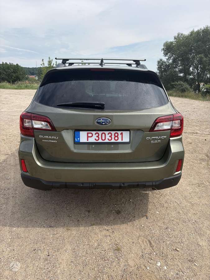 Subaru Outback, 3.6 l., Хэтчбек