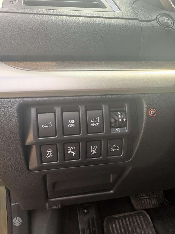Subaru Outback, 3.6 l., Хэтчбек